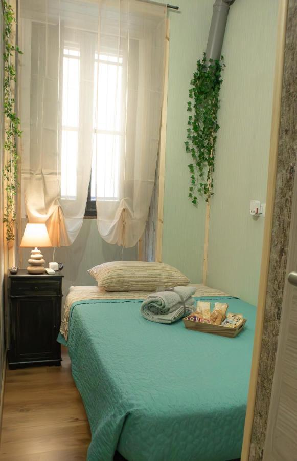 Don Pes Travel Rooms Сассари Экстерьер фото