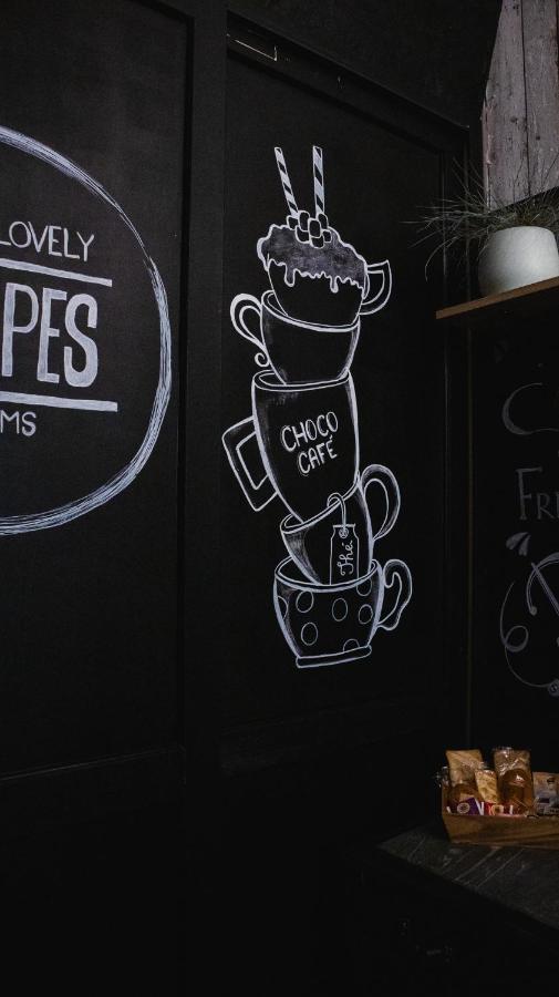 Don Pes Travel Rooms Сассари Экстерьер фото
