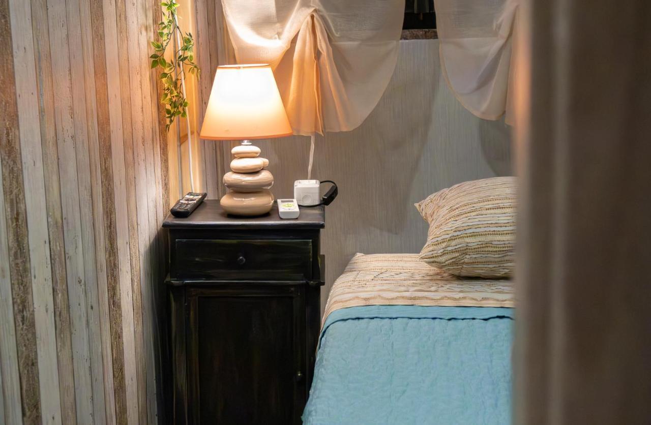 Don Pes Travel Rooms Сассари Экстерьер фото